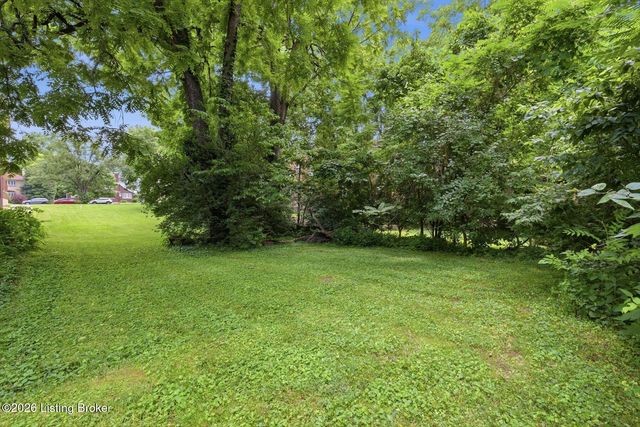 2055 Douglass Blvd, Louisville, KY 40205