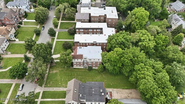 2055 Douglass Blvd, Louisville, KY 40205