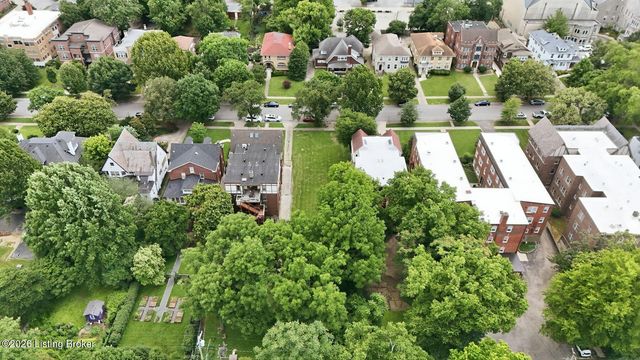 2055 Douglass Blvd, Louisville, KY 40205