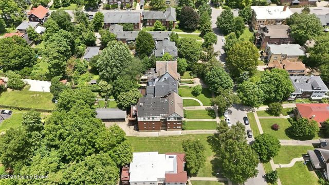 2055 Douglass Blvd, Louisville, KY 40205