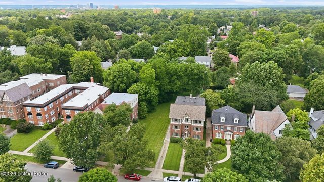 2055 Douglass Blvd, Louisville, KY 40205