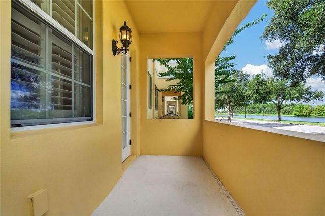 8668 ELDER LANE, Orlando, FL 32827