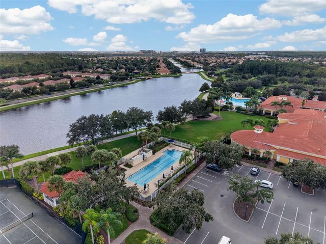 8668 ELDER LANE, Orlando, FL 32827