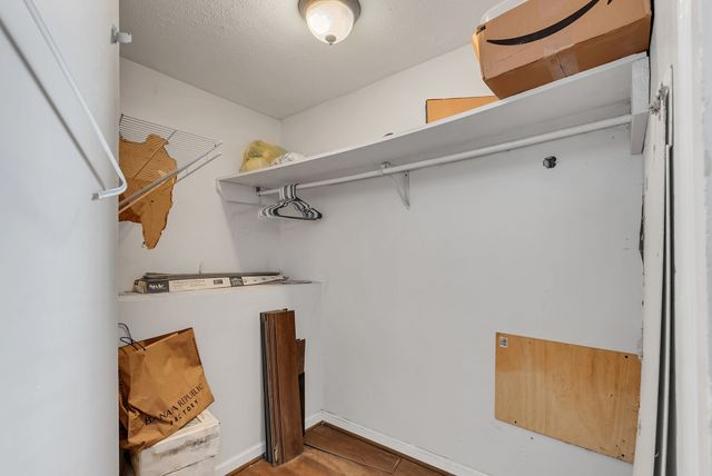 1510 S Main Street, Columbia, TN 38401