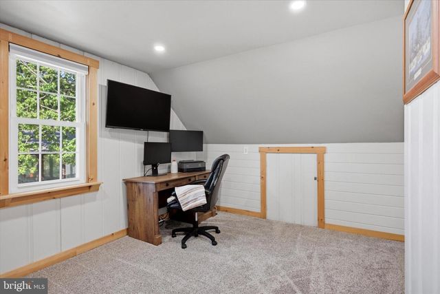 558 GILBERTSVILLE RD, Gilbertsville, PA 19525