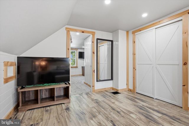 558 GILBERTSVILLE RD, Gilbertsville, PA 19525