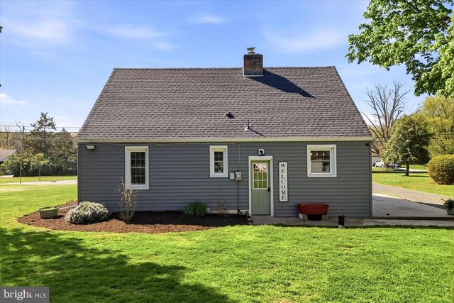 558 GILBERTSVILLE RD, Gilbertsville, PA 19525