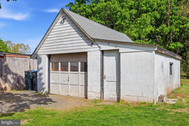 558 GILBERTSVILLE RD, Gilbertsville, PA 19525