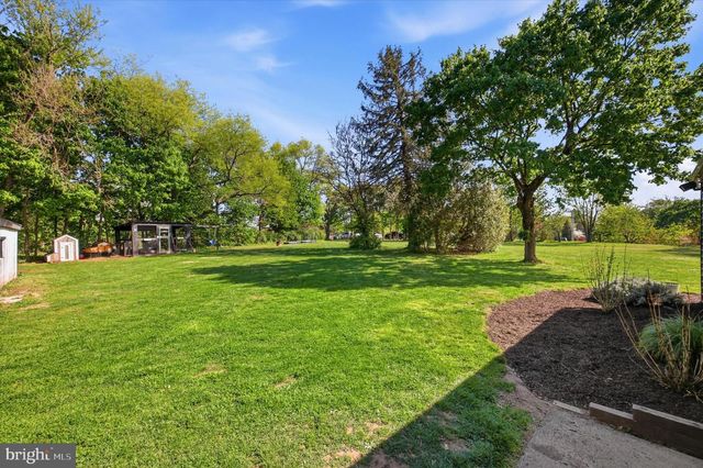 558 GILBERTSVILLE RD, Gilbertsville, PA 19525