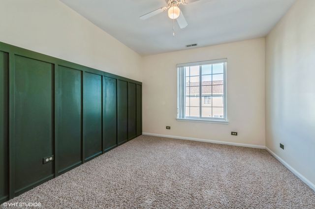 1419 New Haven Drive, Cary, IL 60013