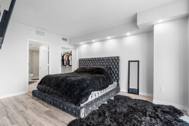 1100 S Miami Avenue 3901, Miami, FL 33130