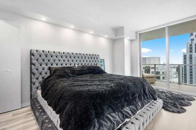 1100 S Miami Avenue 3901, Miami, FL 33130