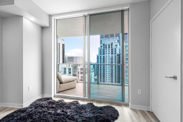 1100 S Miami Avenue 3901, Miami, FL 33130