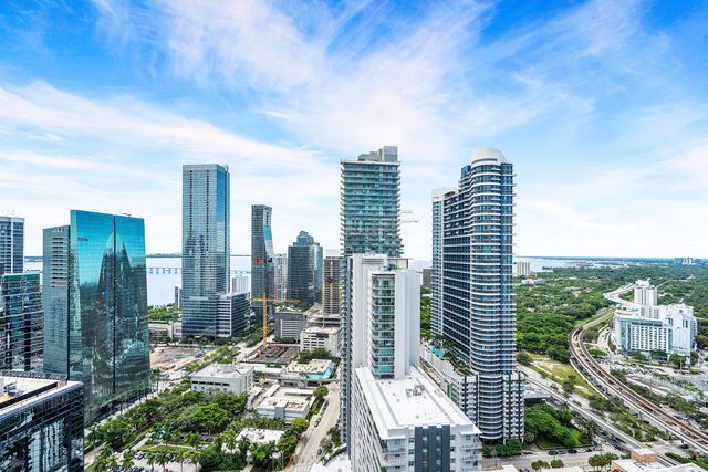 1100 S Miami Avenue 3901, Miami, FL 33130