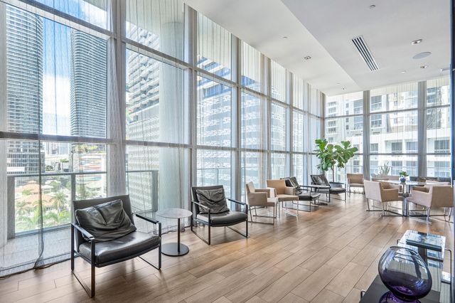 1100 S Miami Avenue 3901, Miami, FL 33130