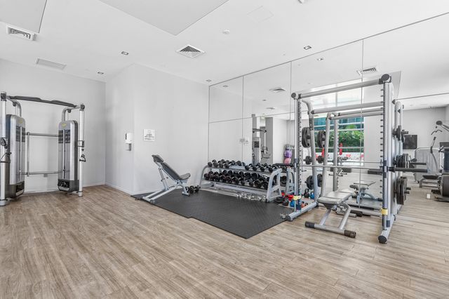 1100 S Miami Avenue 3901, Miami, FL 33130