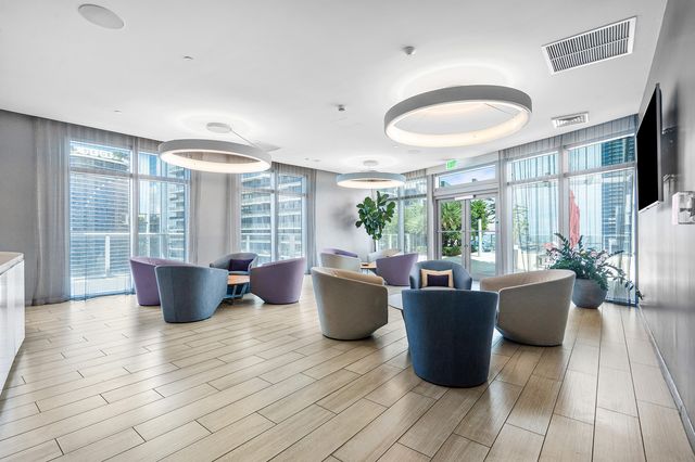 1100 S Miami Avenue 3901, Miami, FL 33130