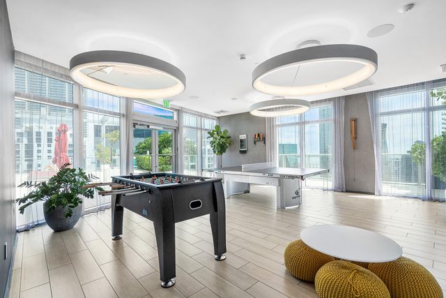 1100 S Miami Avenue 3901, Miami, FL 33130