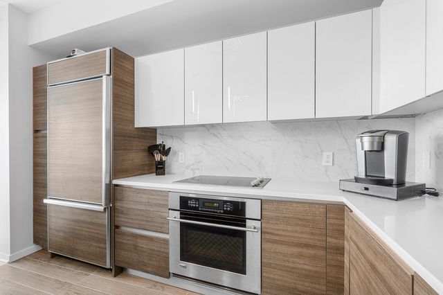 1100 S Miami Avenue 3901, Miami, FL 33130