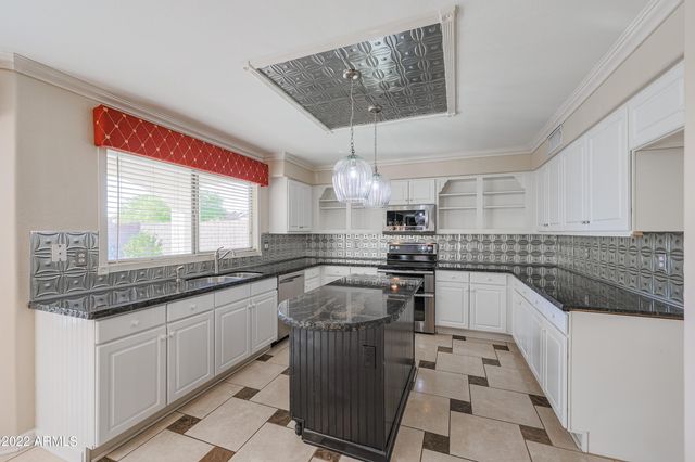 16146 N 158th Avenue, Surprise, AZ 85374