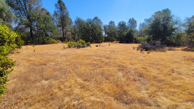 000 Glenbo Lane, Anderson, CA 96007