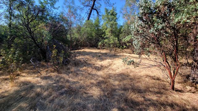 000 Glenbo Lane, Anderson, CA 96007