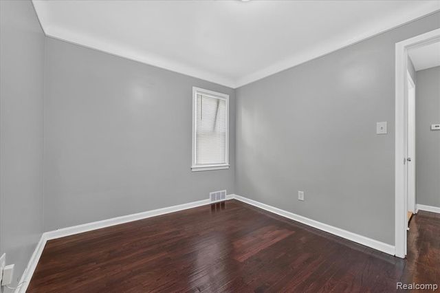 14575 Mettetal Street, Detroit, MI 48227