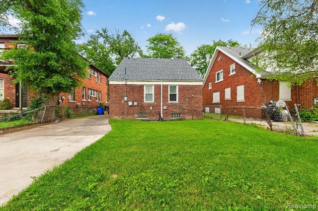 14575 Mettetal Street, Detroit, MI 48227