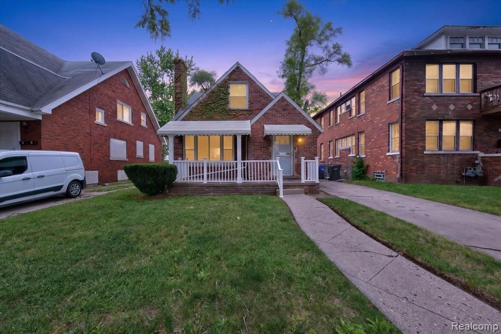 14575 Mettetal Street, Detroit, MI 48227