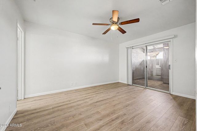 317 W HONONEGH Drive 3, Phoenix, AZ 85027
