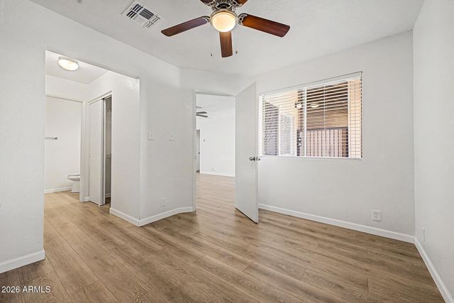 317 W HONONEGH Drive 3, Phoenix, AZ 85027