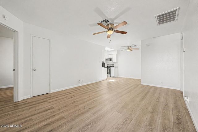 317 W HONONEGH Drive 3, Phoenix, AZ 85027
