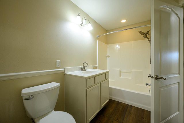 9163 W Elm COURT #C, Franklin, WI 53132
