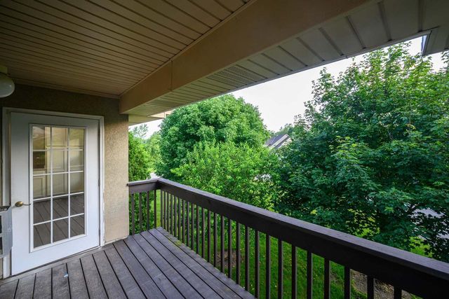 9163 W Elm COURT #C, Franklin, WI 53132
