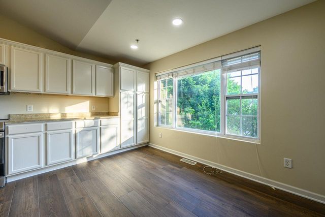 9163 W Elm COURT #C, Franklin, WI 53132