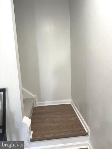 2176 HARBOUR DR, Palmyra, NJ 08065