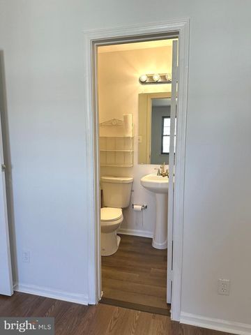 2176 HARBOUR DR, Palmyra, NJ 08065