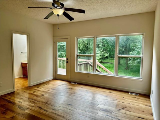530 NW 1891st Road, Kingsville, MO 64061