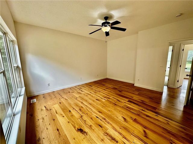 530 NW 1891st Road, Kingsville, MO 64061
