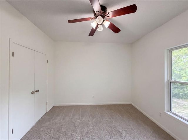 530 NW 1891st Road, Kingsville, MO 64061