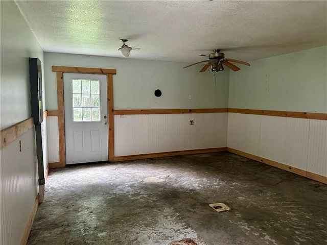 530 NW 1891st Road, Kingsville, MO 64061
