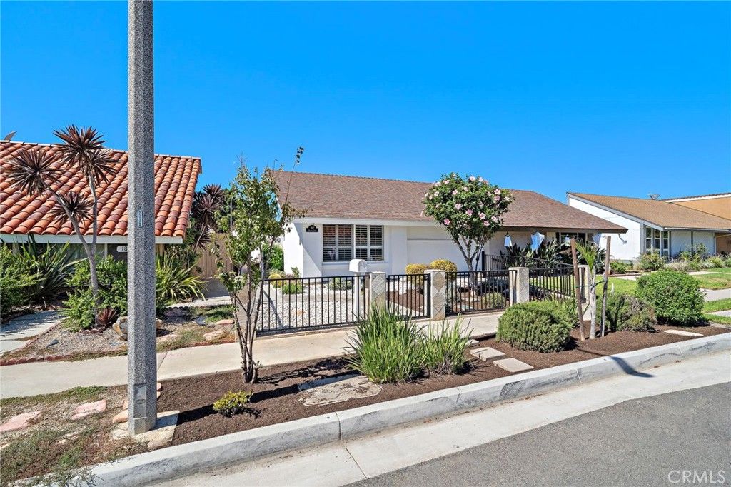 1817 Alsuna Lane, Huntington Beach, CA 92648 — photo 2