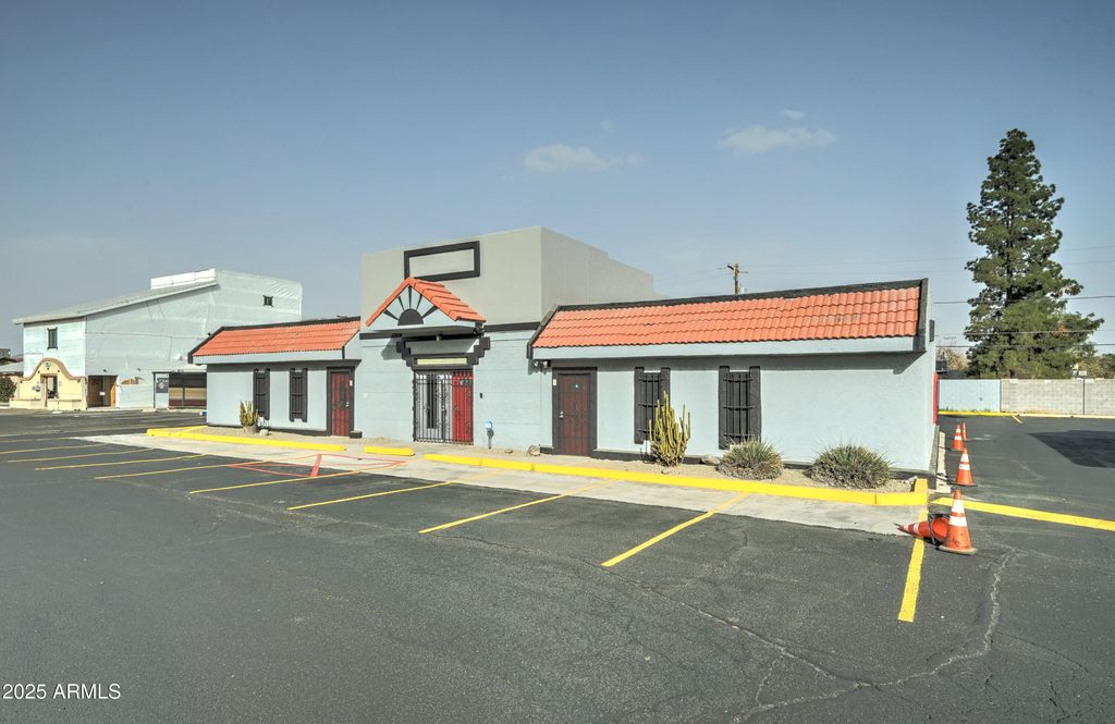 6721 N Black Cyn Highway, Phoenix, AZ 85015 — photo 4