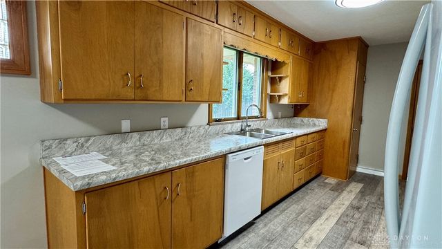 58 Dronfield Road, Troy, OH 45373