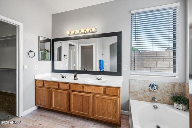 9231 W SALTER Drive, Peoria, AZ 85382