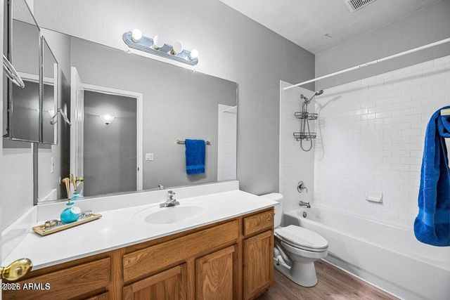 9231 W SALTER Drive, Peoria, AZ 85382
