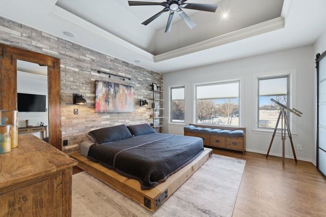 14322 W Ocala Ct, Wichita, KS 67235