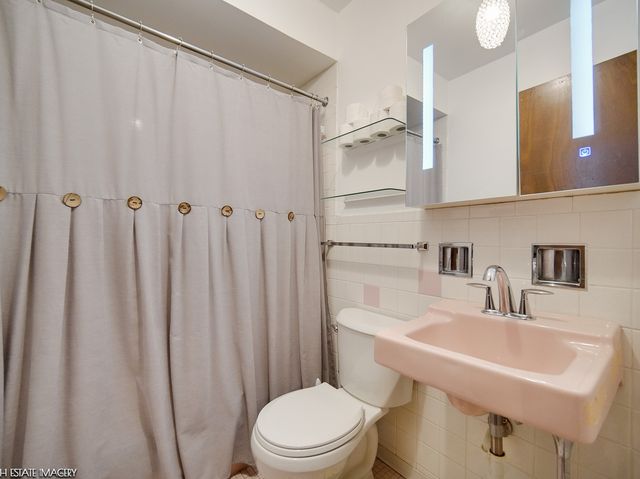 424 Elgin Avenue 7, Forest Park, IL 60130