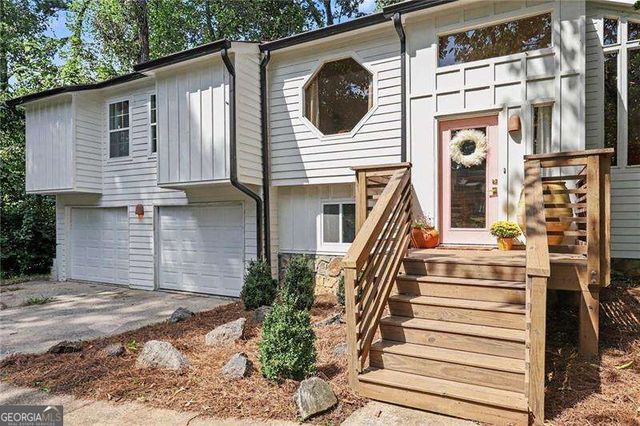 743 Starmist Court NE, Kennesaw, GA 30144
