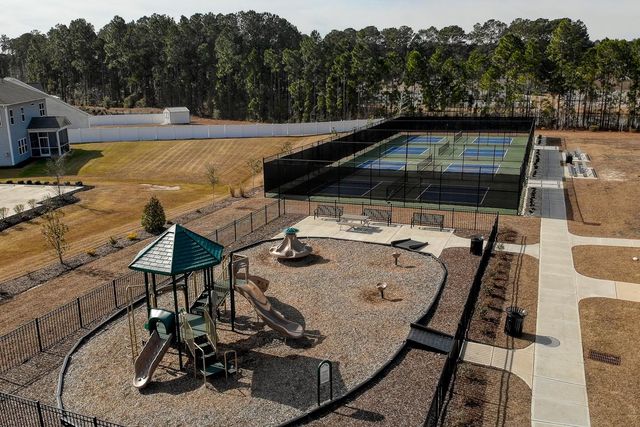 351 Happy Valley Dr., Myrtle Beach, SC 29588